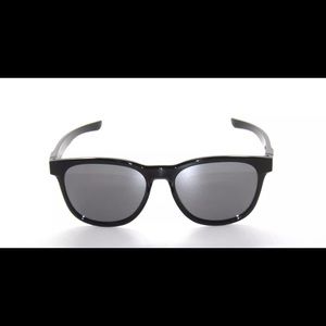 Oakley sunglasses